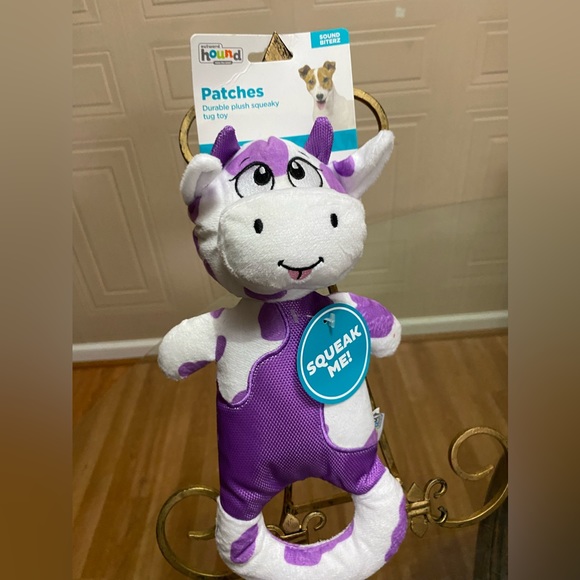 Brand New Two Tone Outward Hound Cow With Squeaker. - Picture 2 of 8